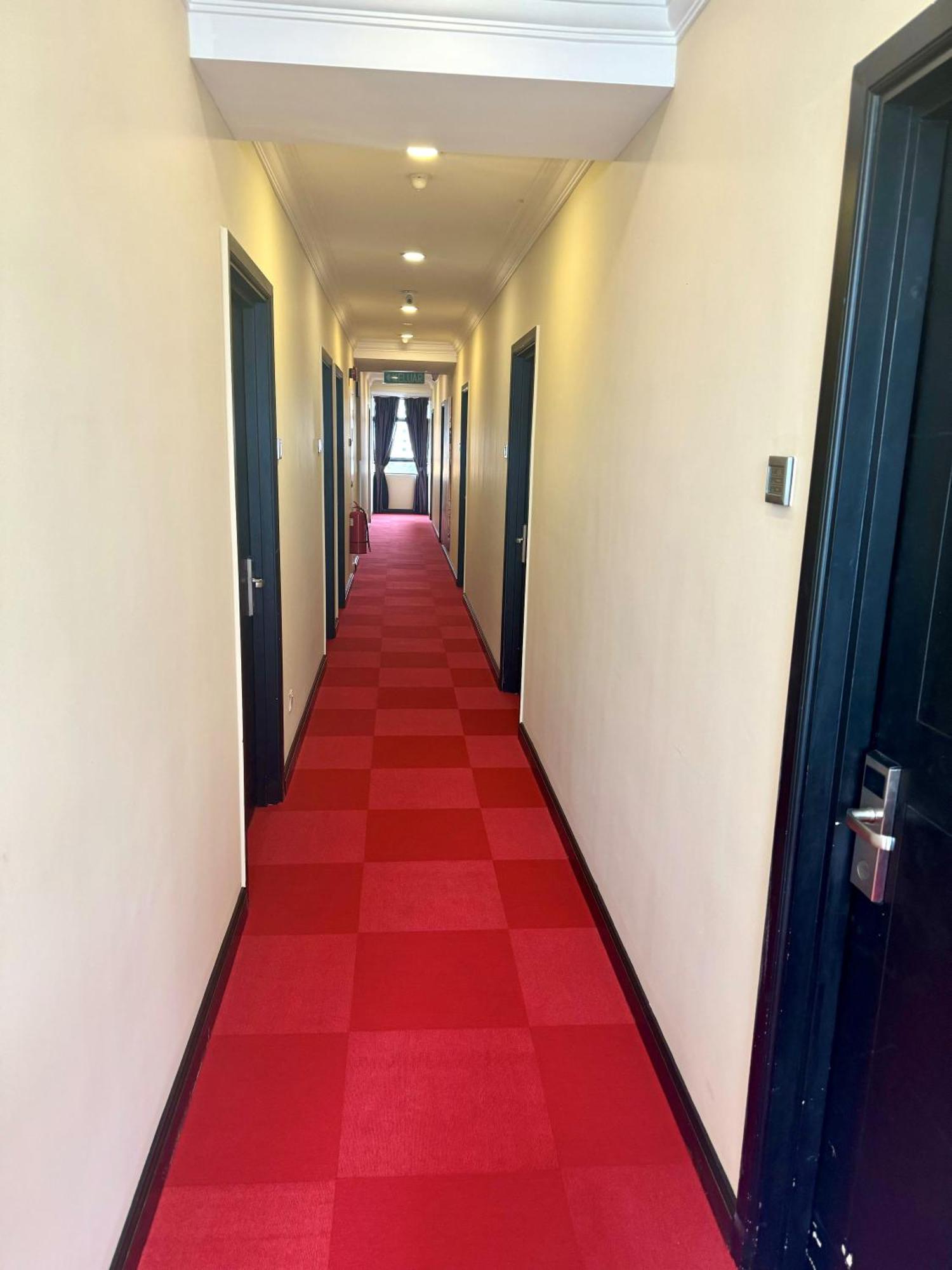 Manhattan Business Hotel Damansara Perdana Petaling Jaya Ngoại thất bức ảnh