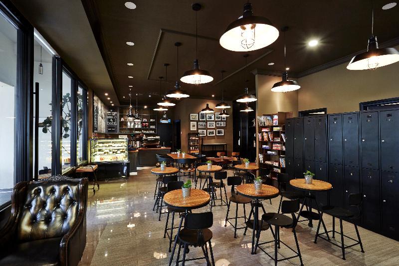 Manhattan Business Hotel Damansara Perdana Petaling Jaya Ngoại thất bức ảnh