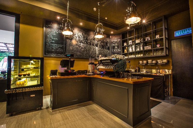 Manhattan Business Hotel Damansara Perdana Petaling Jaya Ngoại thất bức ảnh
